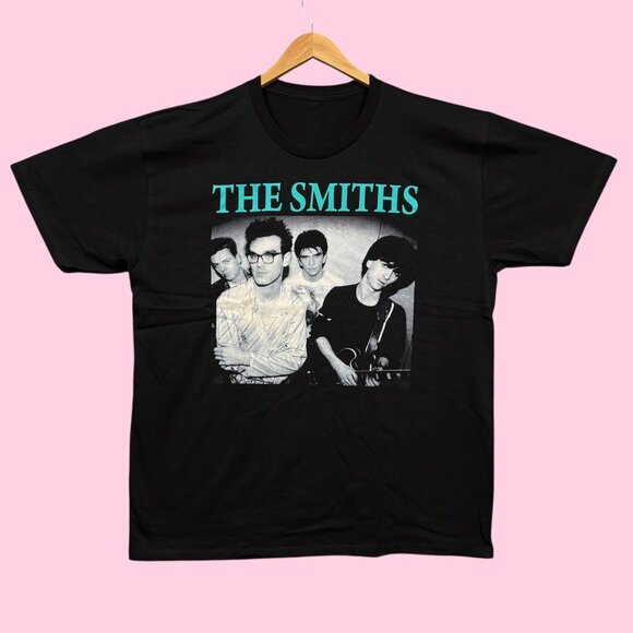 The Smiths Self Titled Album Cover Rock Band Tee XL - Picture 1 of 4